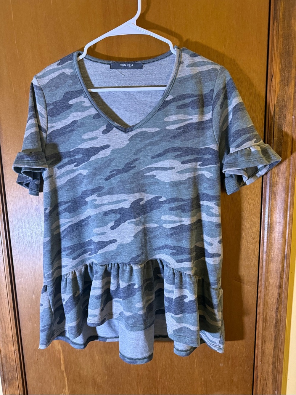 Camo Ruffle Hem V-Neck Top - Olive Camo